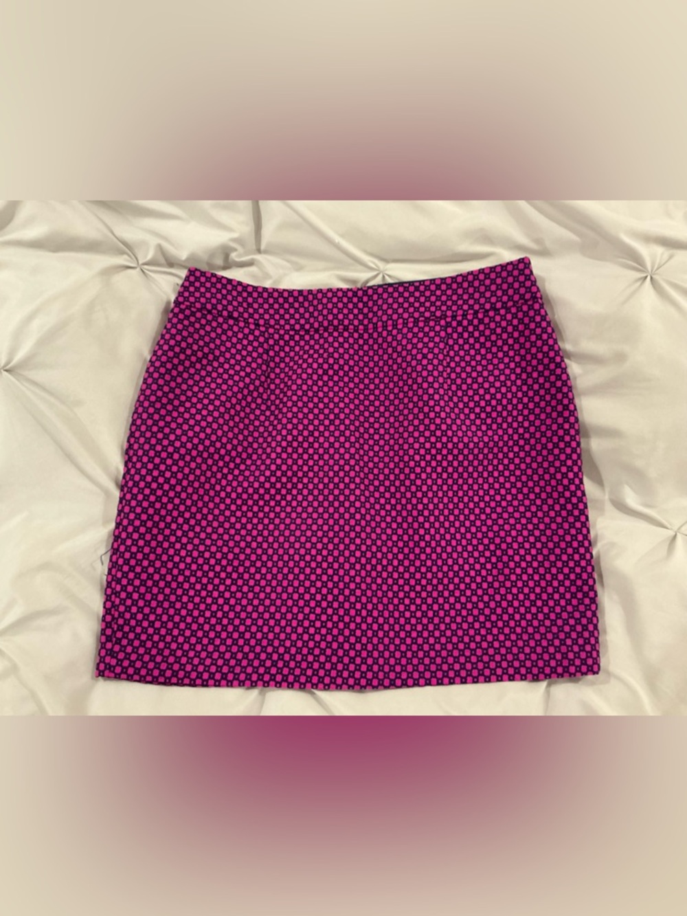 EUC - Women’s Banana Republic Hot Pink Patterned Skirt - Size 12